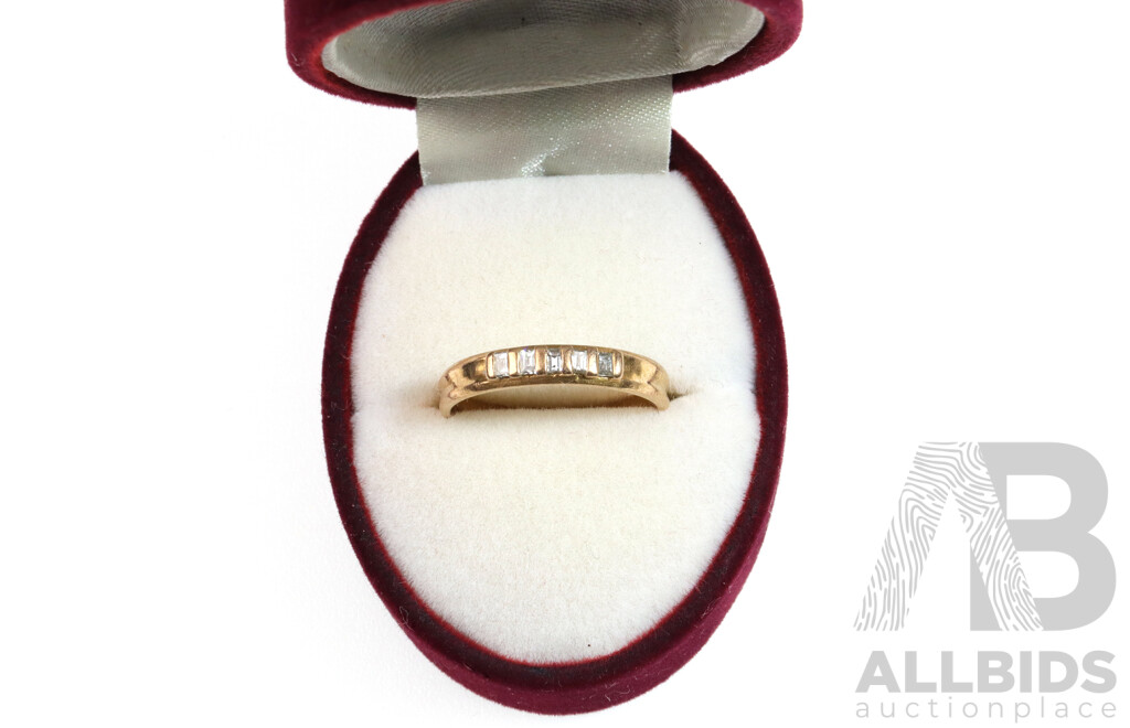18ct Vintage Rose Gold & Diamond Ring, Size N, 2.60 Grams Est TDW 0.10ct