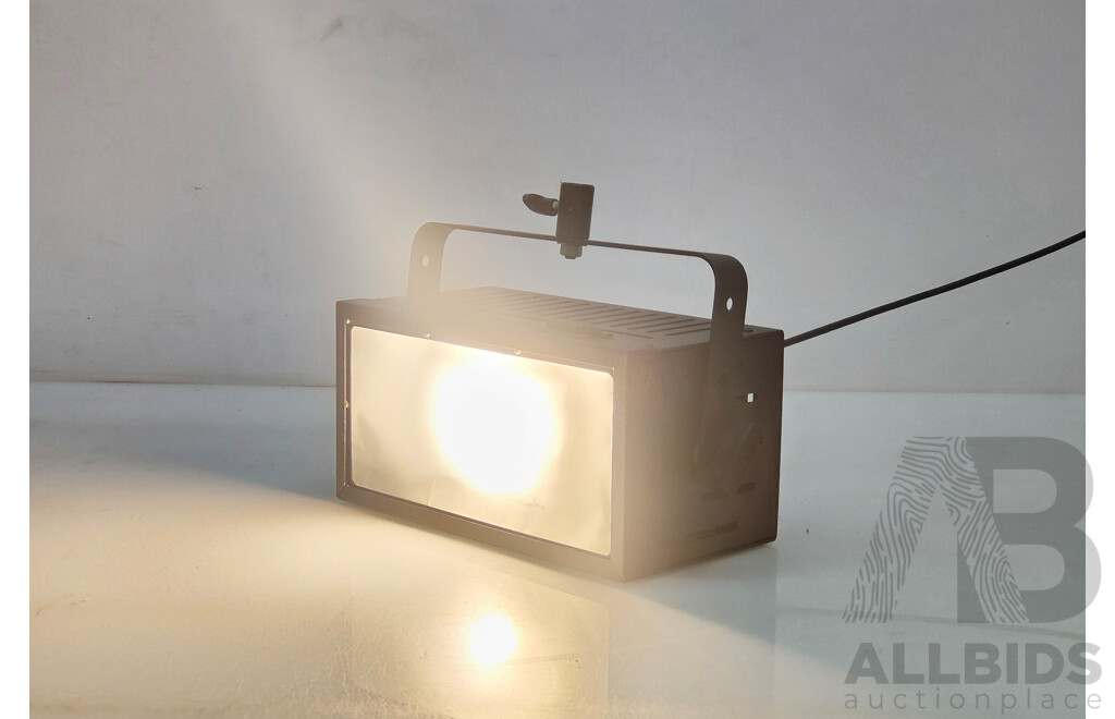 EIKI Overhead Projector and Altman Led Worklight