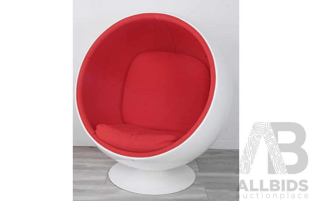 Replica 'Ball Chair' Original Designed by Eero Aarnio