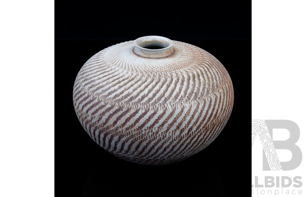 Shigeo Shiga (1928-2011 Japanese/Australian), Spherical Stoneware Chattered Blossom Vase with Iron Oxide Highlighting