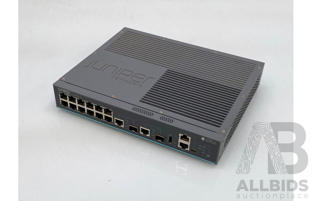 Juniper (EX2200-C-12T-2G) 12-Port Gigabit Ethernet Switch