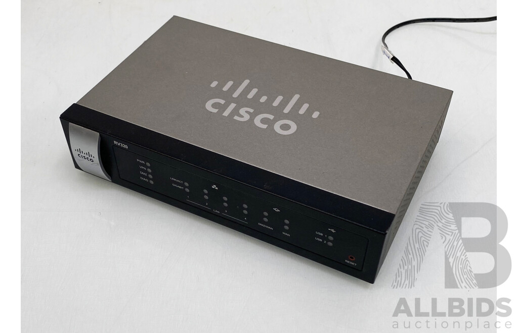 Cisco (RV320 V01) Firewall VPN Security Router