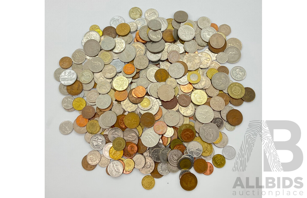 Collection of International Coins Including Canada, United Kingdom, New Zealand, France, Hong Kong, Poland, USA and More, Approximately 2 Kilograms