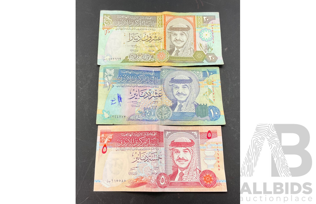 Collection of Jordan 1990's Bank Notes Five, Ten and Twenty