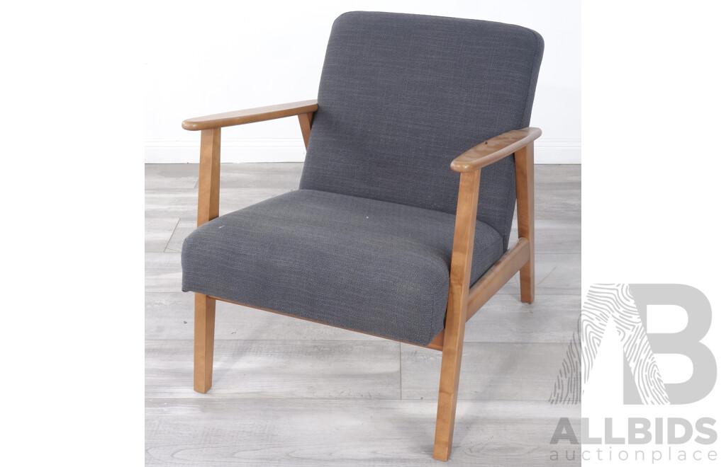 Retro Style Accent Armchair with Timber Frame