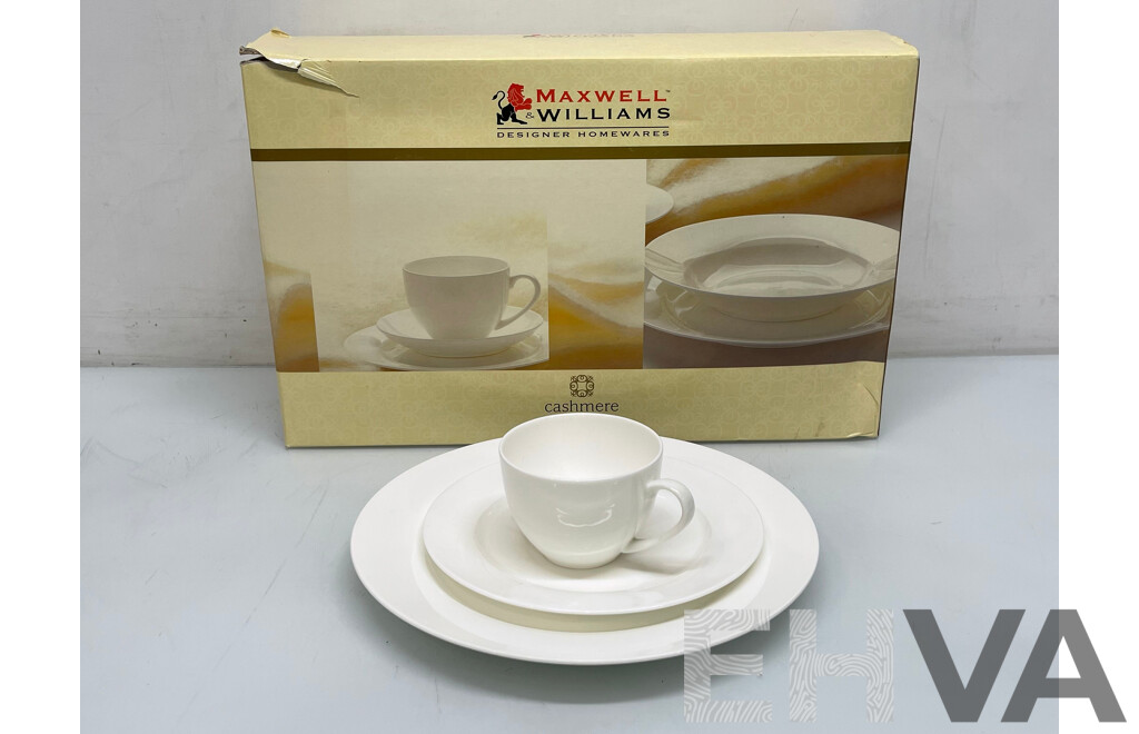 Maxwell Williams 20 Piece Cashmere Fine Bone China Dinner Set - Brand New