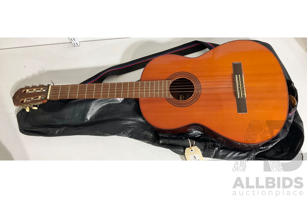 Vintage Yamaha G-55A Acoustic Guitar in PVC ‘Gig Bag’
