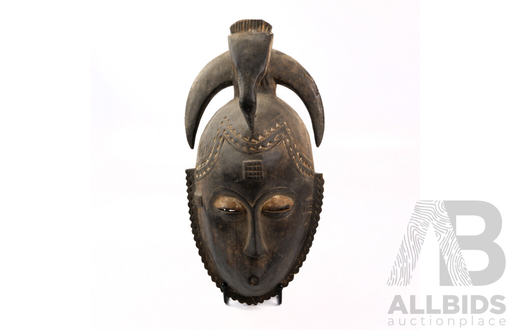 Vintage Hand Carved Wooden African Yohure Mask