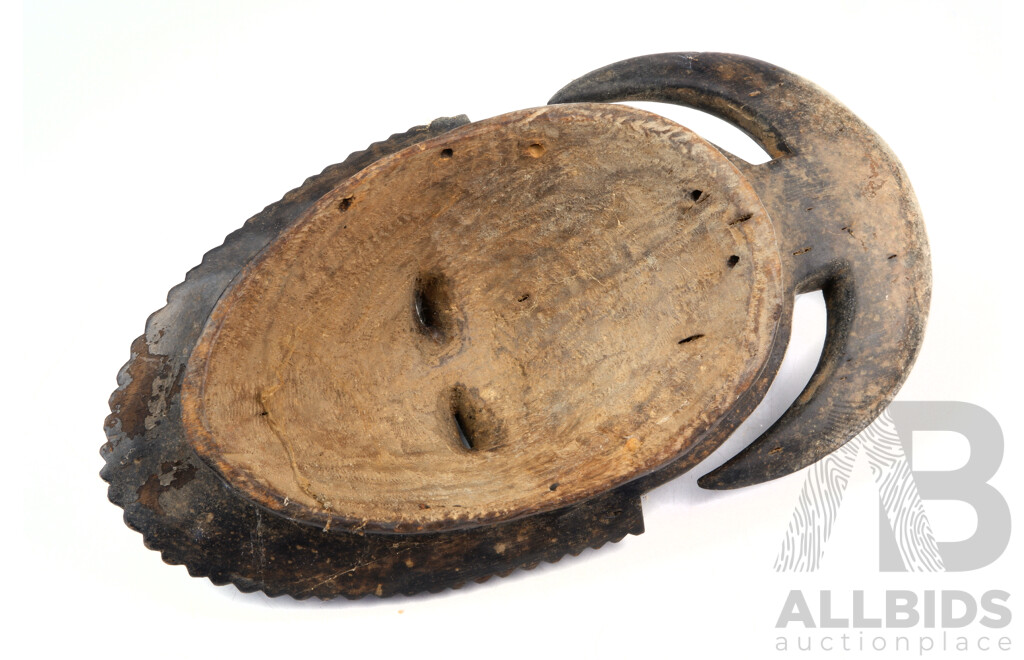 Vintage Hand Carved Wooden African Yohure Mask