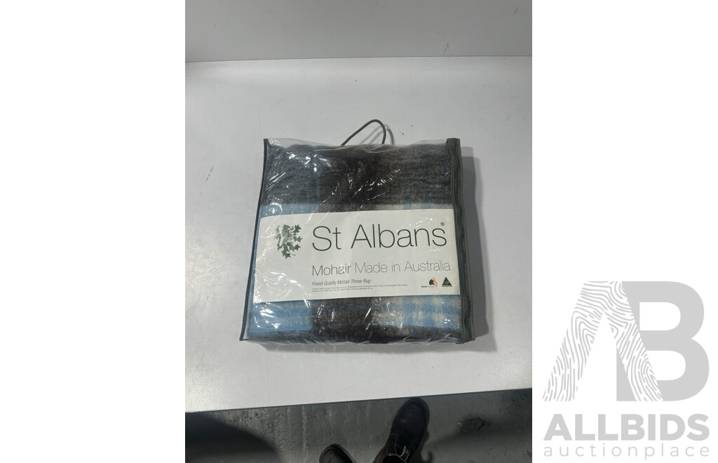 St Albans Mohair Throw Rug, Made in Australia