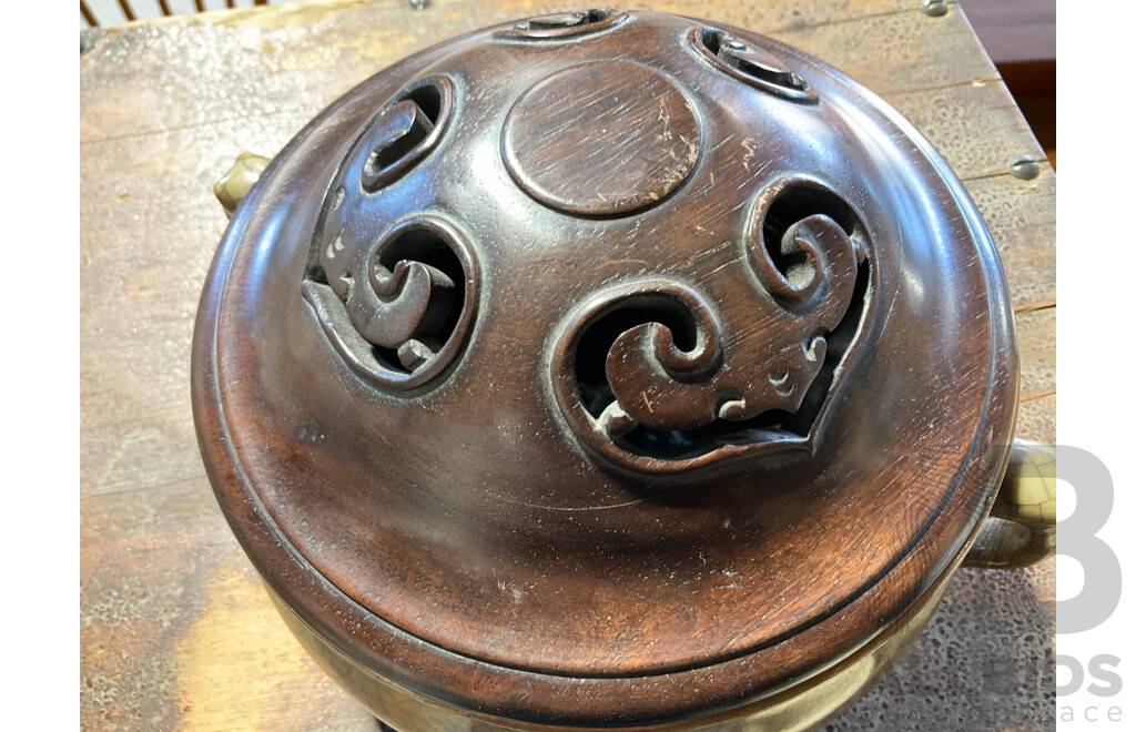 Vintage Chinese Tripod Footed Crackle Glazed Censer with Carved Wooden Cover