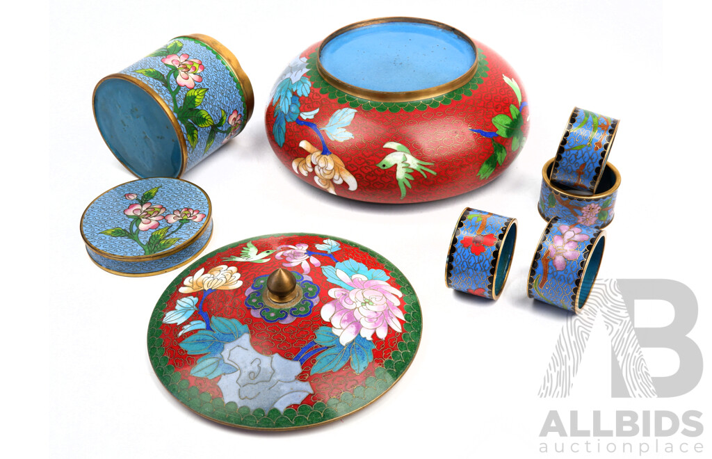 Collection Asian Cloisonne Comprising Lidded Dish, Four Napkin Rings and Lidded Canister