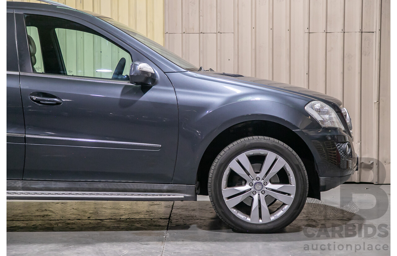 4/2010 Mercedes Benz ML350 (4x4) W164 MY10 4d Wagon Tenorite Grey Metallic V6 3.5L