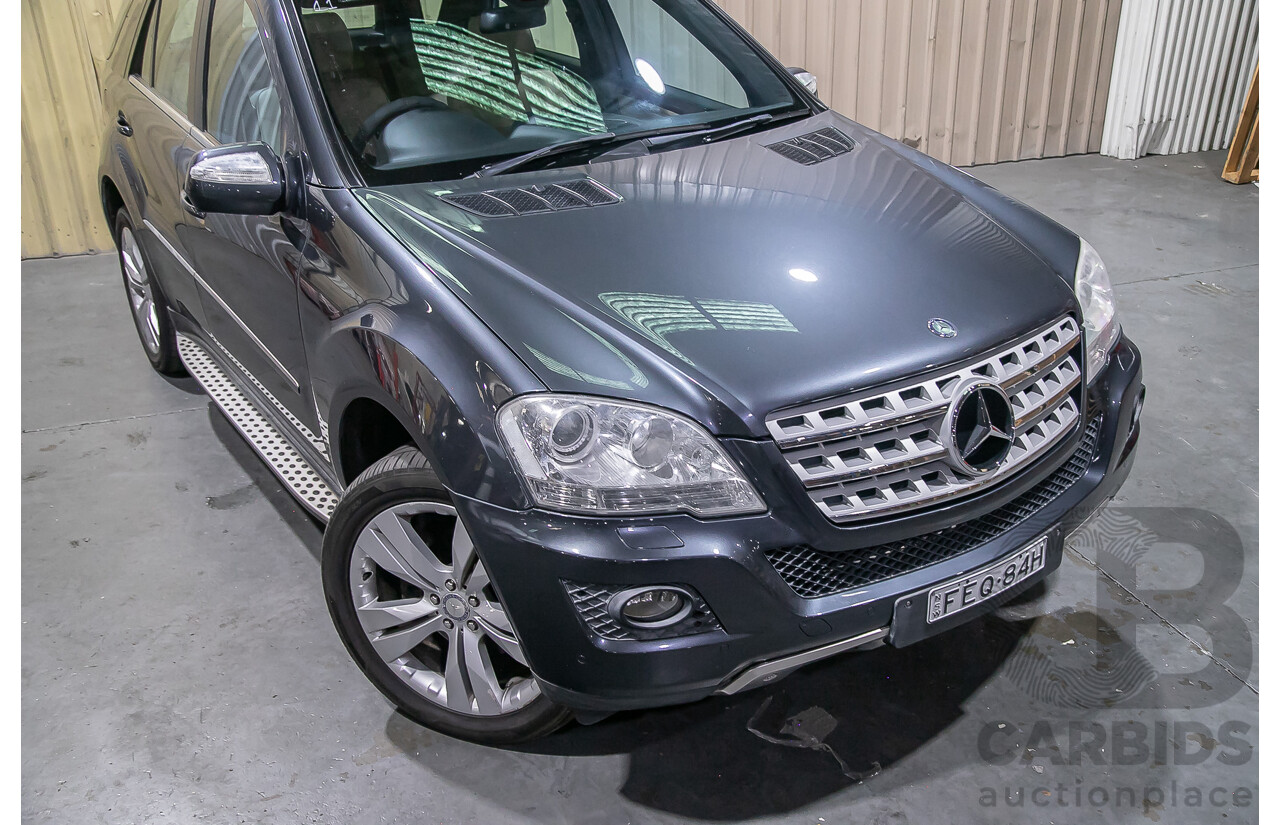 4/2010 Mercedes Benz ML350 (4x4) W164 MY10 4d Wagon Tenorite Grey Metallic V6 3.5L