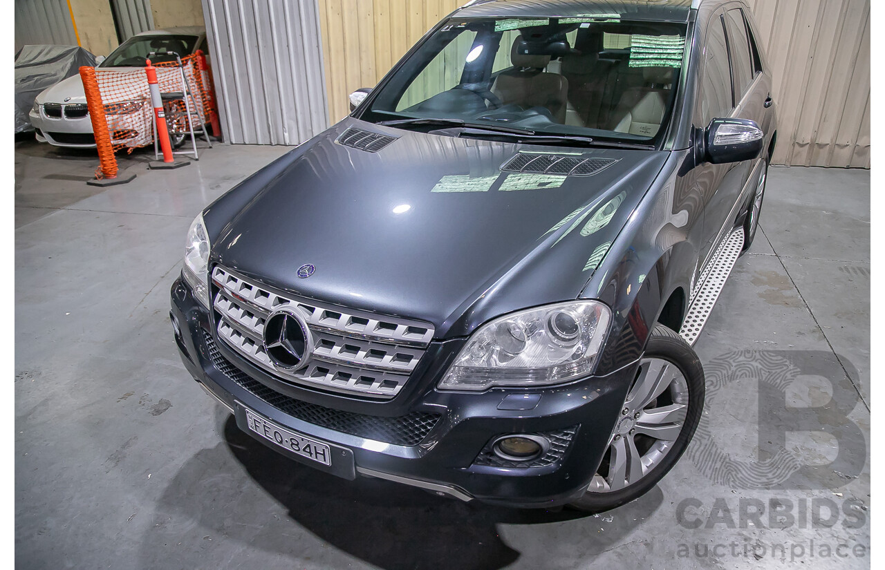 4/2010 Mercedes Benz ML350 (4x4) W164 MY10 4d Wagon Tenorite Grey Metallic V6 3.5L