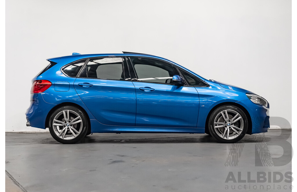 Fahre Mit!  Bmw 220I M Sport Active Tourer Testfahrt (2024) - 3s8zw0b