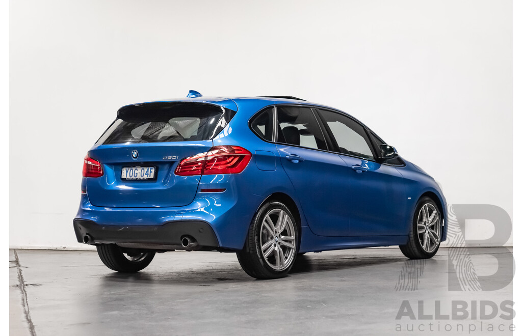 Fahre Mit!  Bmw 220I M Sport Active Tourer Testfahrt (2024) - 6mahc7a