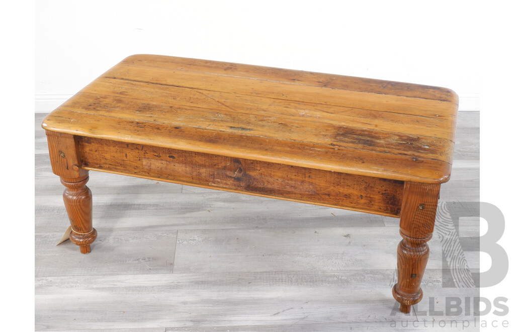 Reclaimed Pine Coffee Table Made by Rosebank Cottage, Australian Furniture