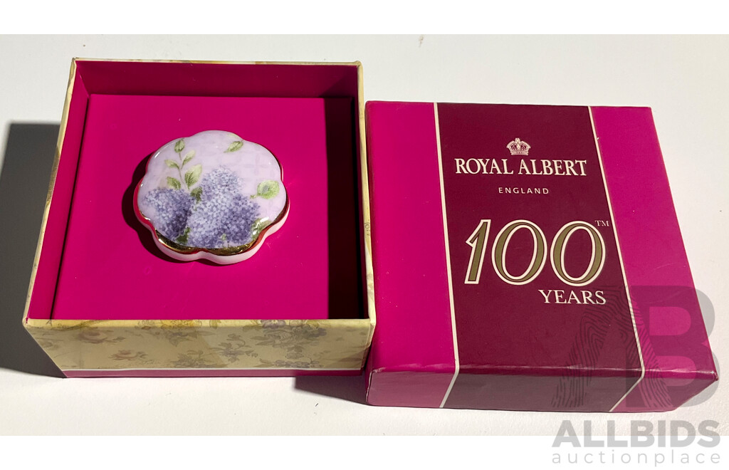 Royal Albert 100 Year Anniversary Brooch - Ceramic in Box