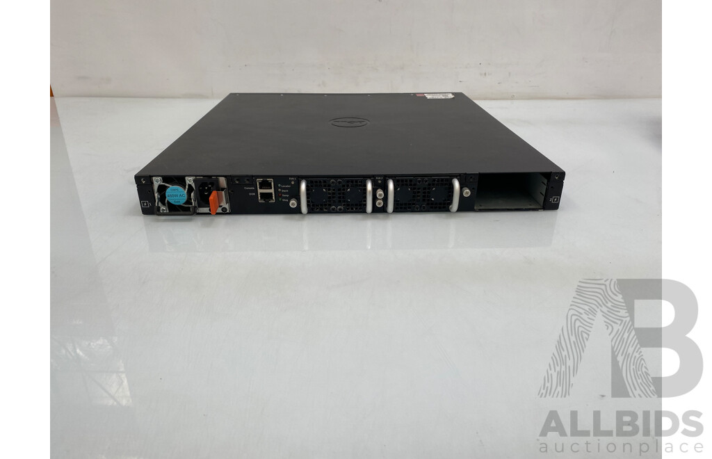 Dell PowerConnect 8132F 24-Port SFP+ Switch