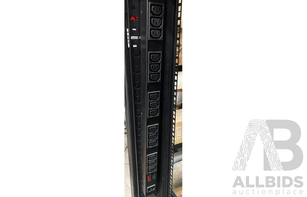 APC 16RU Server Rack Cabinet W/ Wheels