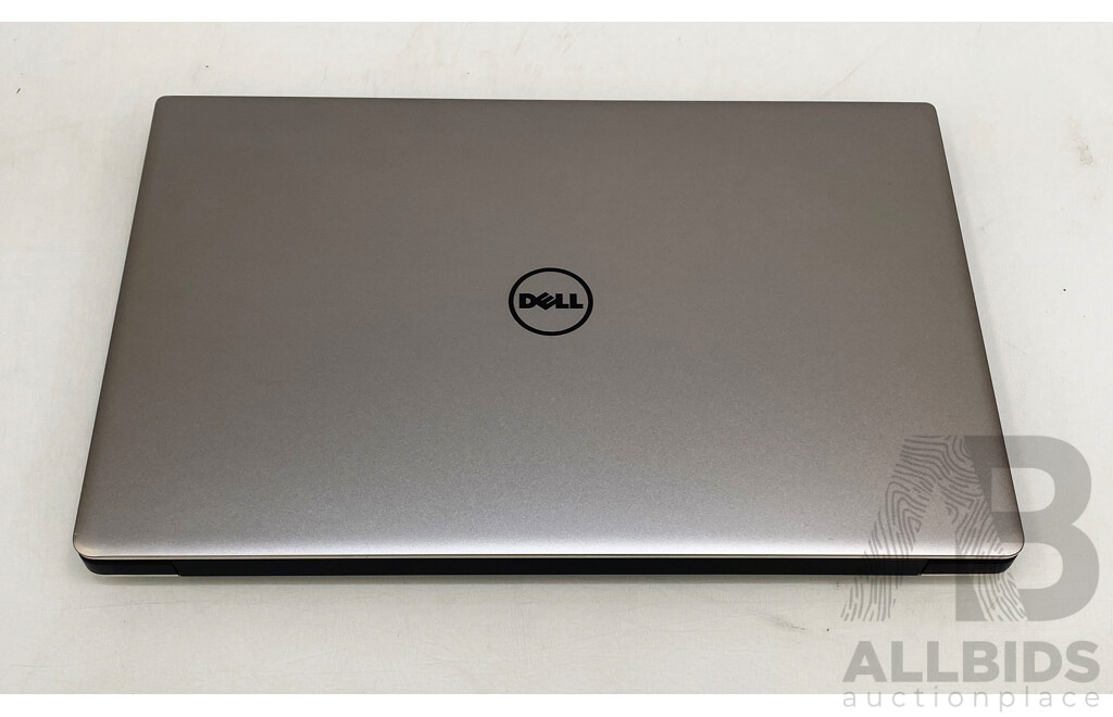 Dell (P54G) XPS Intel Core I7 (8550U) 1.8GHz-4.00GHz 4-Core CPU 13-Inch Touchscreen Laptop