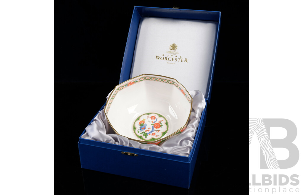 Royal Worcester Porcelain Bowl in the Heritage Collection, 2003, in Original Box