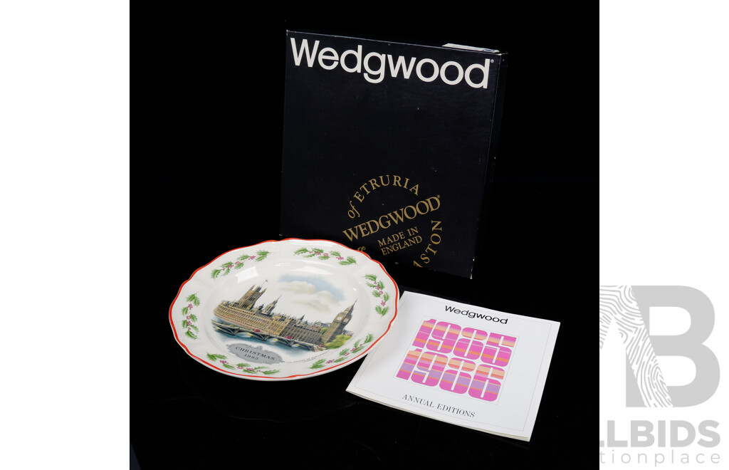 Wedgwood of Etruria & Barlston Collectors Edition Christmas Plate 1985, Palace of Westminster After Painting by Allan Price in