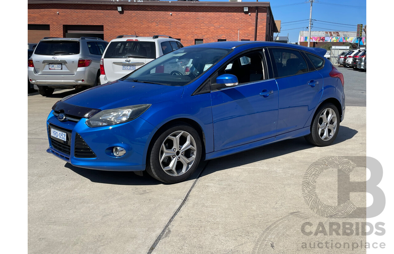 09/13 Ford Focus SPORT FWD LW MK2 5D Hatchback Blue 2.0L