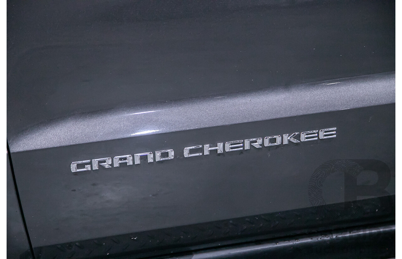 12/2013 Jeep Grand Cherokee Limited (4x4) WK MY13 4d Wagon Metallic Grey Turbo Diesel V6 3.0L