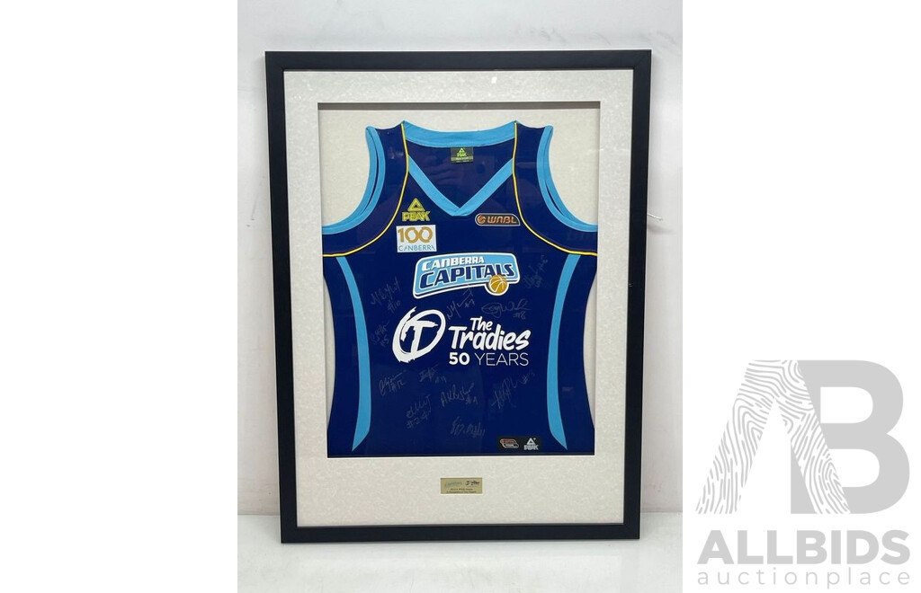 Canberra Capitals 2013/2014 Signed Framed Jersey