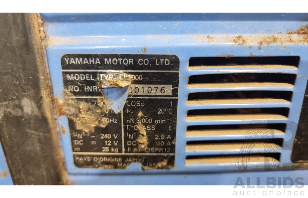 Yamaha EF1000 Portable Gas Generator