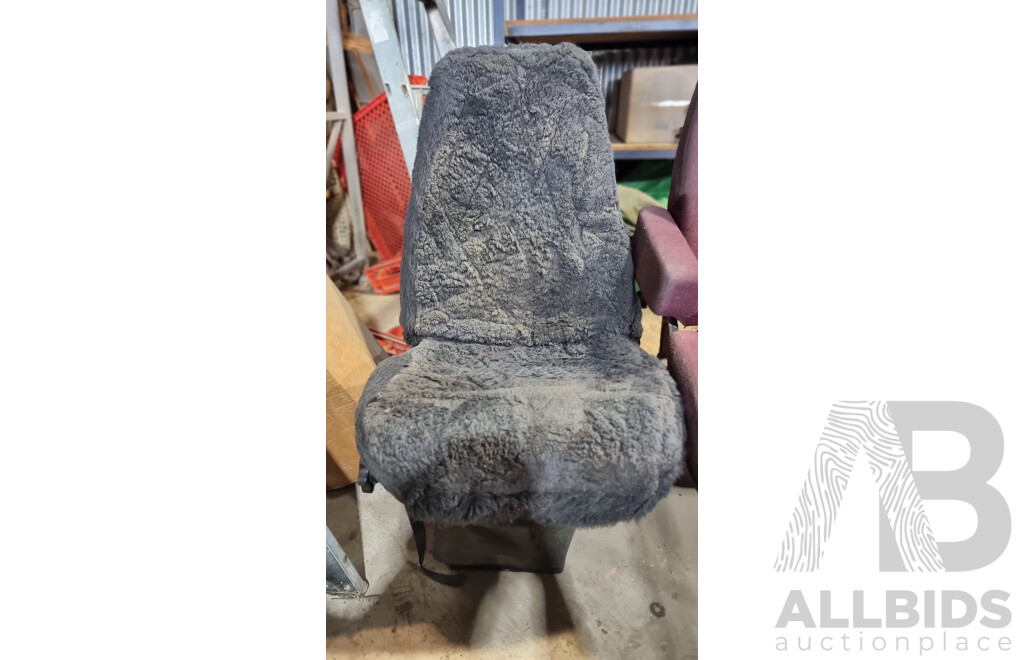 Pair of Truck Seats (Used)