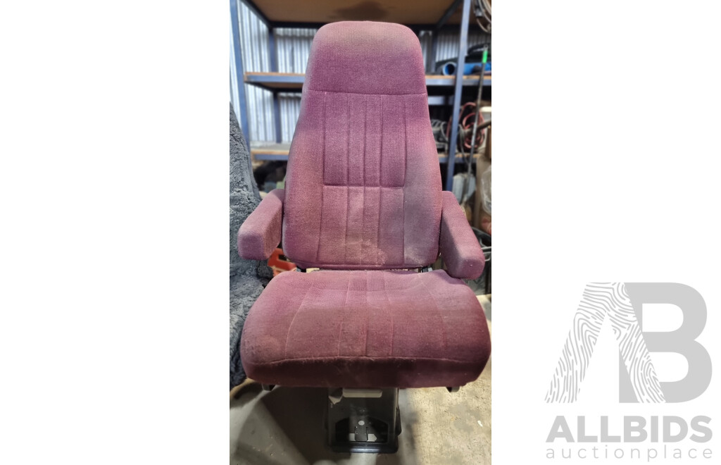 Pair of Truck Seats (Used)