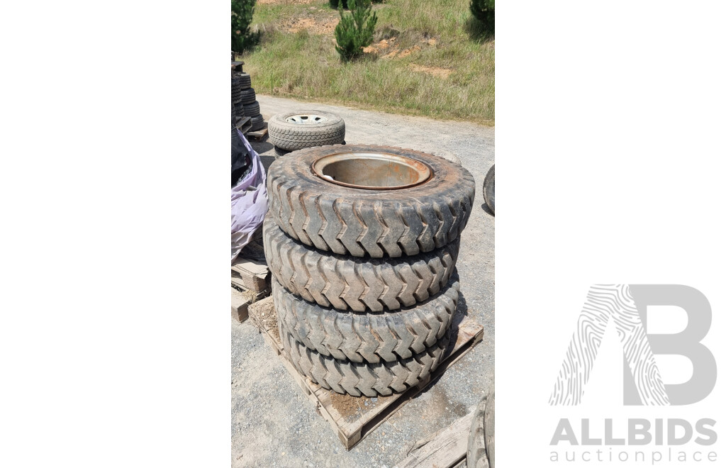 Set of Four Bridgestone Minespec 10.00-20 R-LUG Tyres