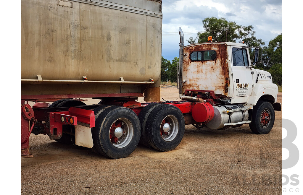 05/1993 Ford Aeromax L9000 6x4 Bogie Prime Mover 2d Cab Chassis White Turbo Diesel 420HP