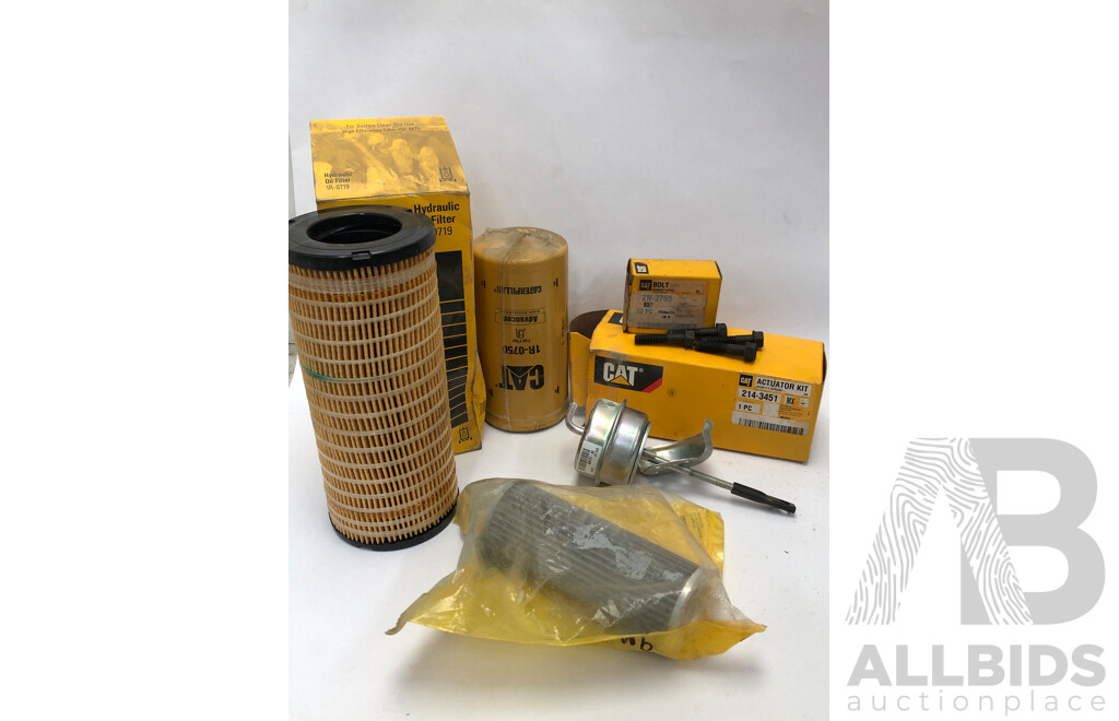 Cat 9M-2342 Filter Element, Cat Hydraulic Oil Filter 1R-0719, Cat 1R-0750 Fuel Filter, Cat Actuator Kit and Four Cat 2N-2765 Bolts -