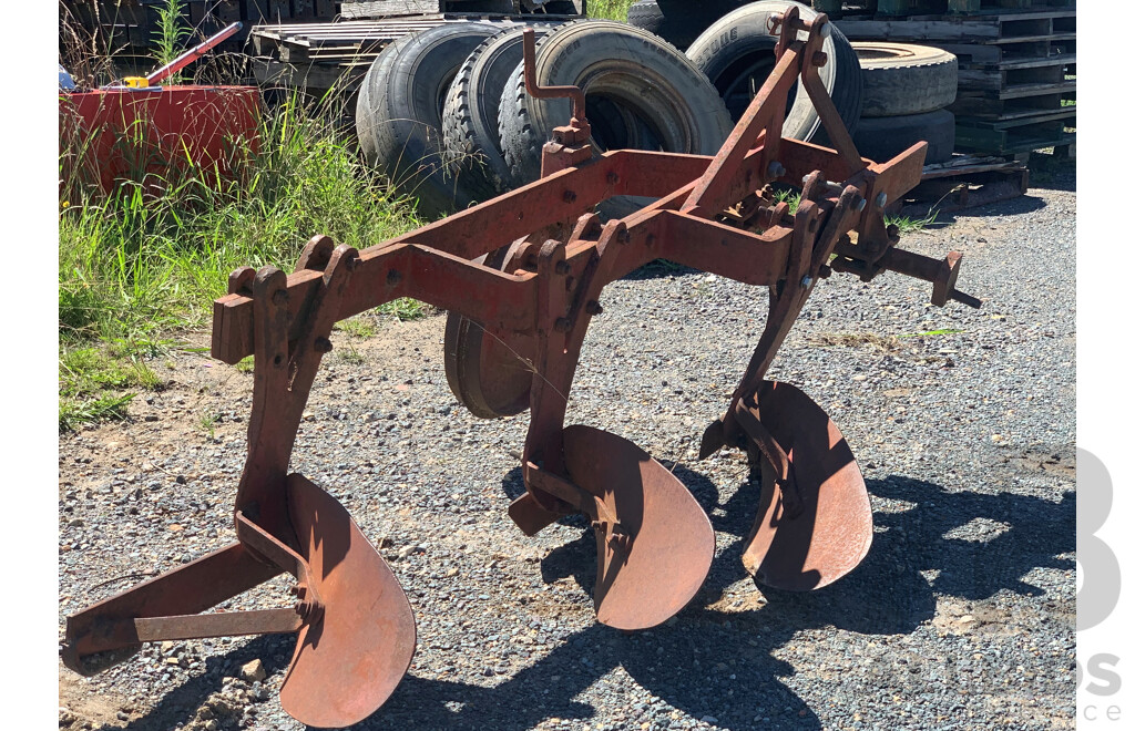 Vintage 3 Point Linkage Plough