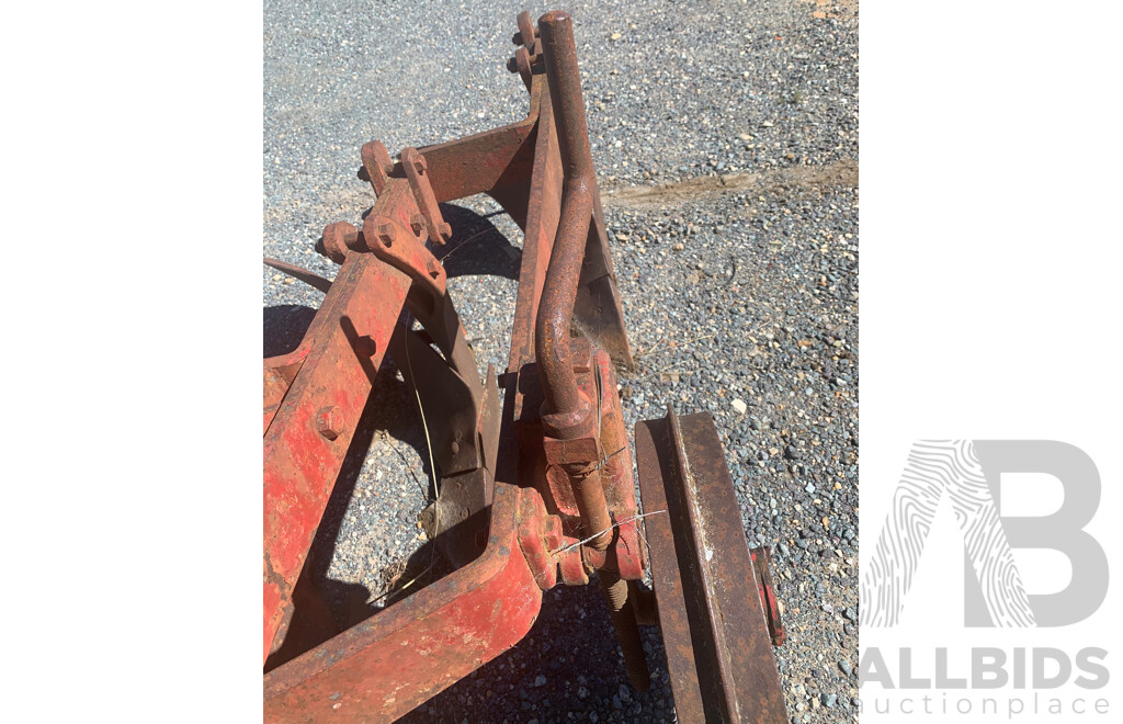 Vintage 3 Point Linkage Plough