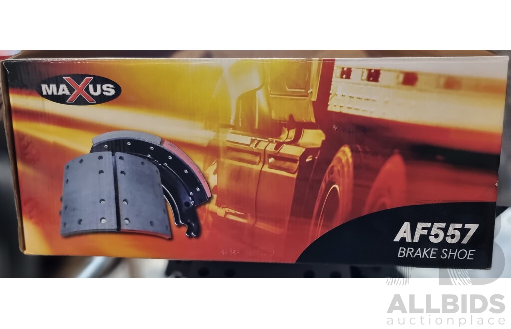 Maxus Brake Shoe & Hardware Kit 4707 Q - Lot of 4