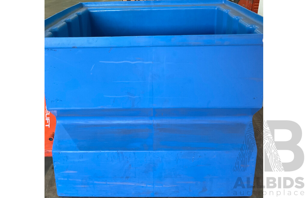 Blue Warehouse Storage Pallet Bin