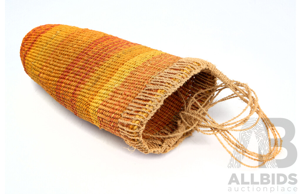 Hand Woven Australian Indigenous Fibre Dilly Bag