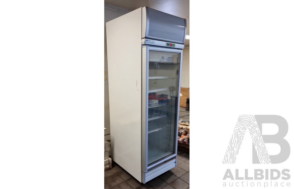 Artisan M1301 - Top Mounted, 1 Glass Door Display Freezer 01/2015