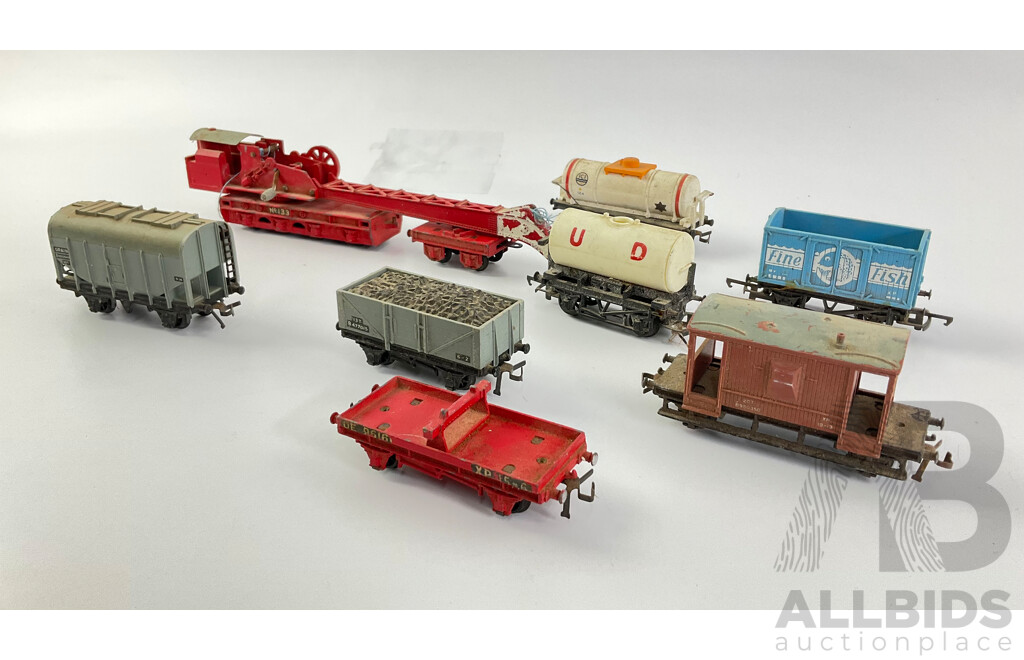 Vintage Hornby HO/OO Scale Freight Rolling Stock, Crane and Steam Locomotive, Made in England