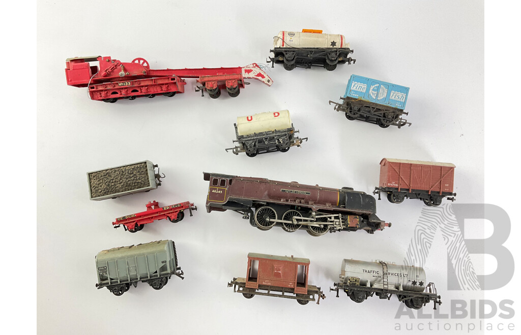 Vintage Hornby HO/OO Scale Freight Rolling Stock, Crane and Steam Locomotive, Made in England