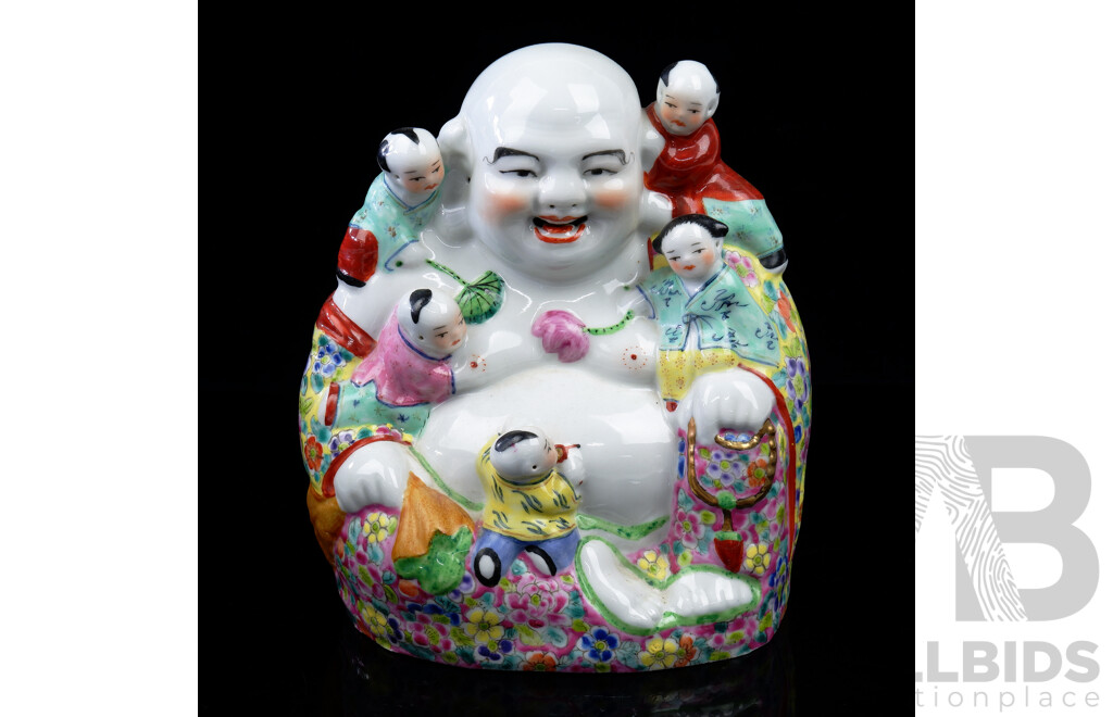 Chinese Famile Rose Laughing Buddha with Children POrcelain Figure