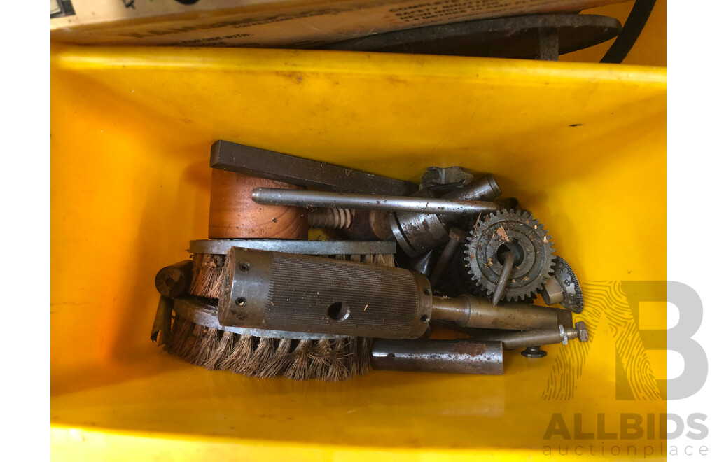 Myford M7 Metal Working Lathe with Chcuks and Other Accessories