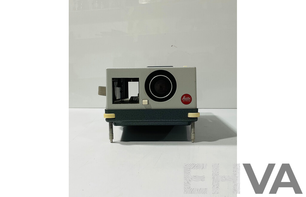 Vintage Leitz Wetzlar Pradovit N24 Slide Projector