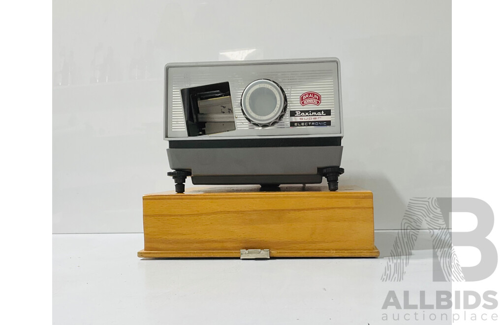 Vintage Paximat Super Electronic Slide Projector