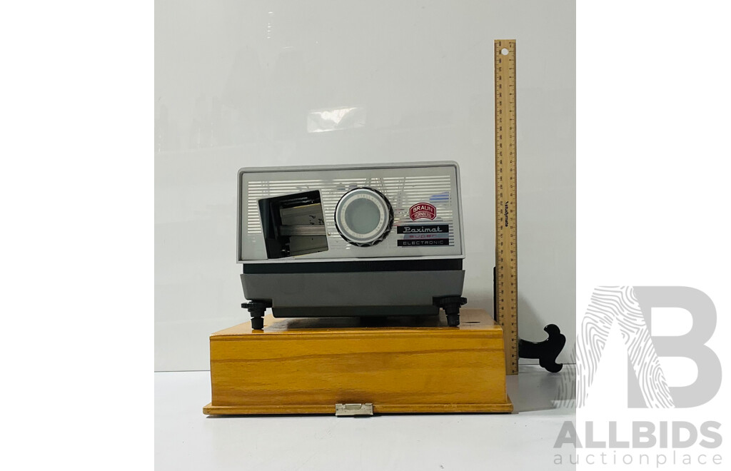 Vintage Paximat Super Electronic Slide Projector